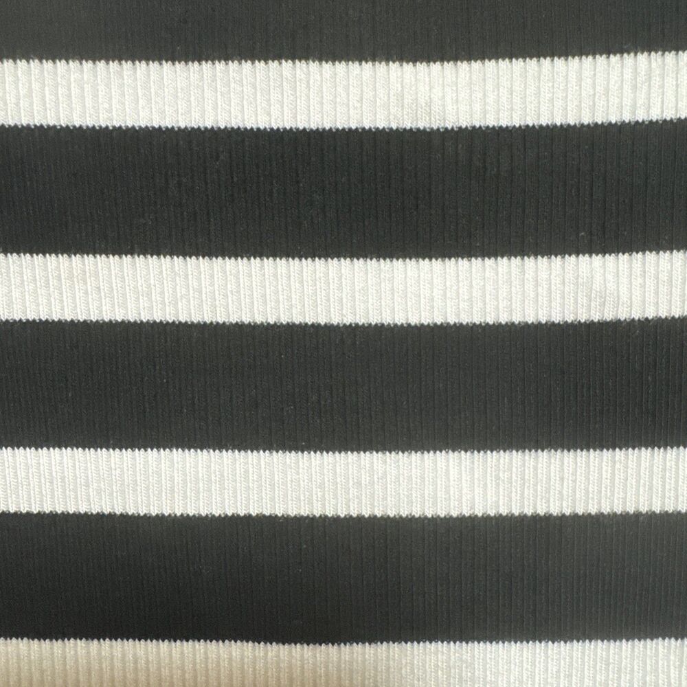 Tahari Women's Black white stripe 3/4 Sleeve Sweater Blouse Pullover Knit medium - Picture 5 of 6